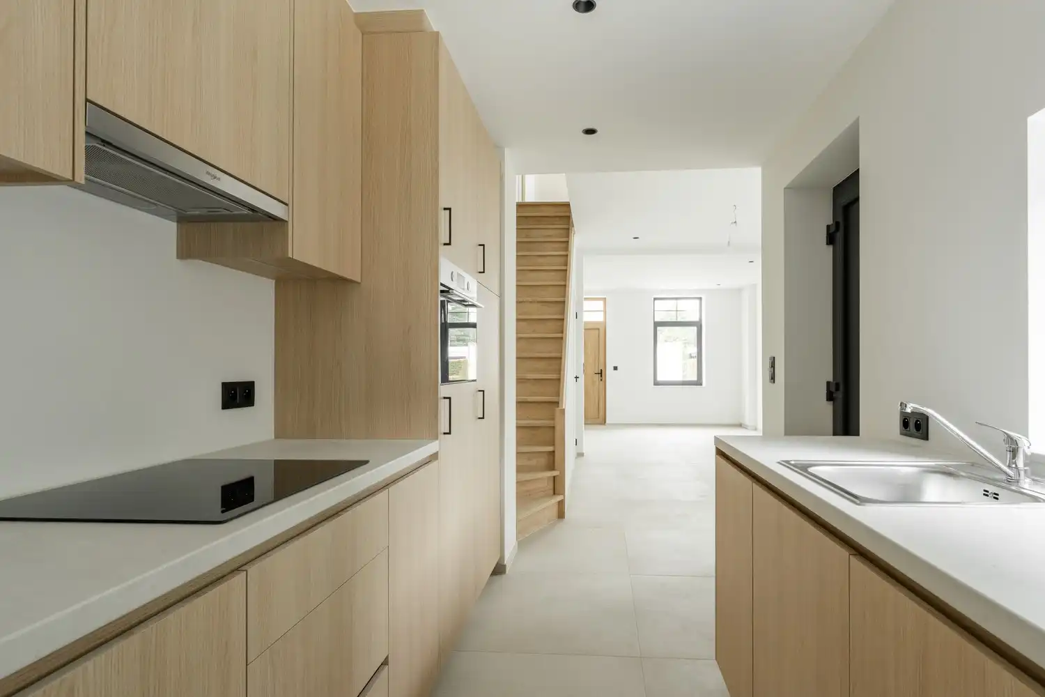 Leuke gerenoveerde en instapklare woning  met 2 slaapkamers foto 9