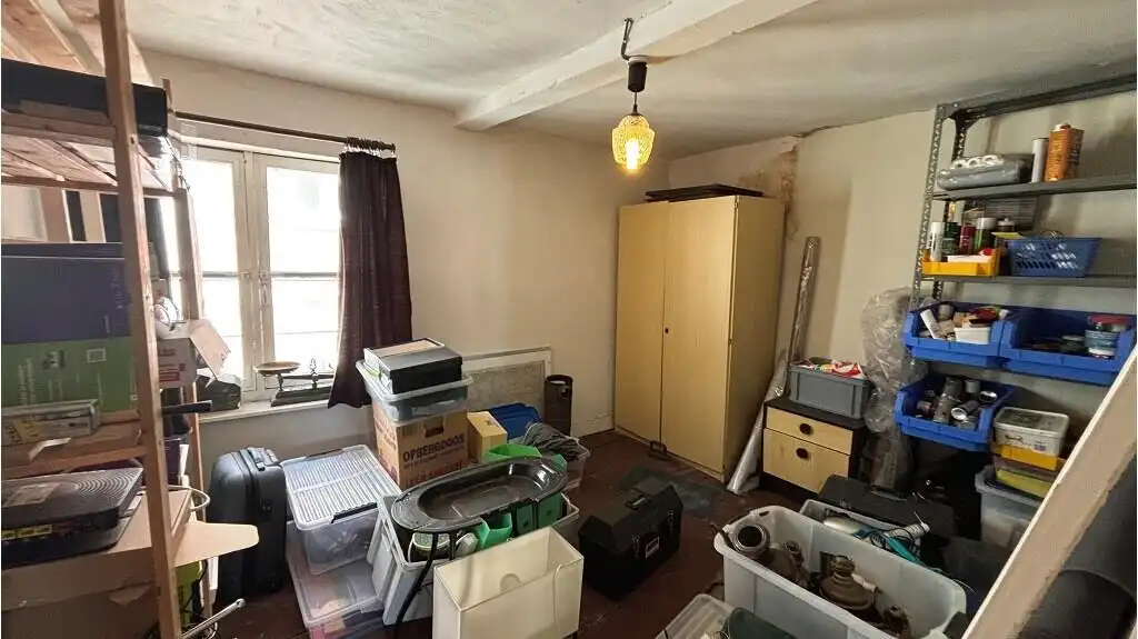 Comfortabele 3-slaapkamerwoning met Terras te koop in Brugge foto 15