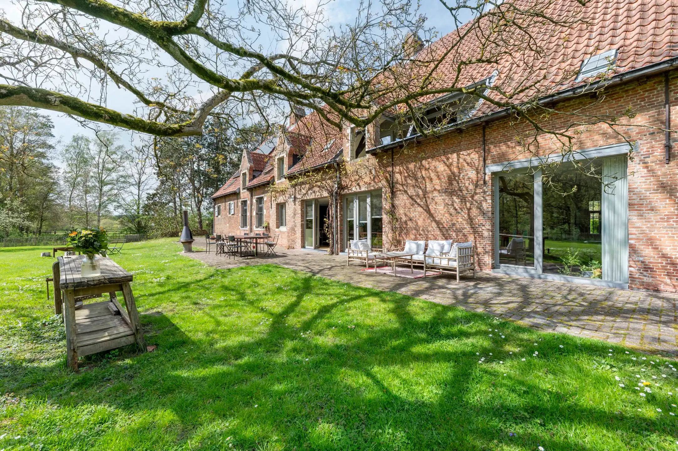 RIJMENAM - Uitzonderlijk gerenoveerde 18e-eeuwse hoeve foto 8