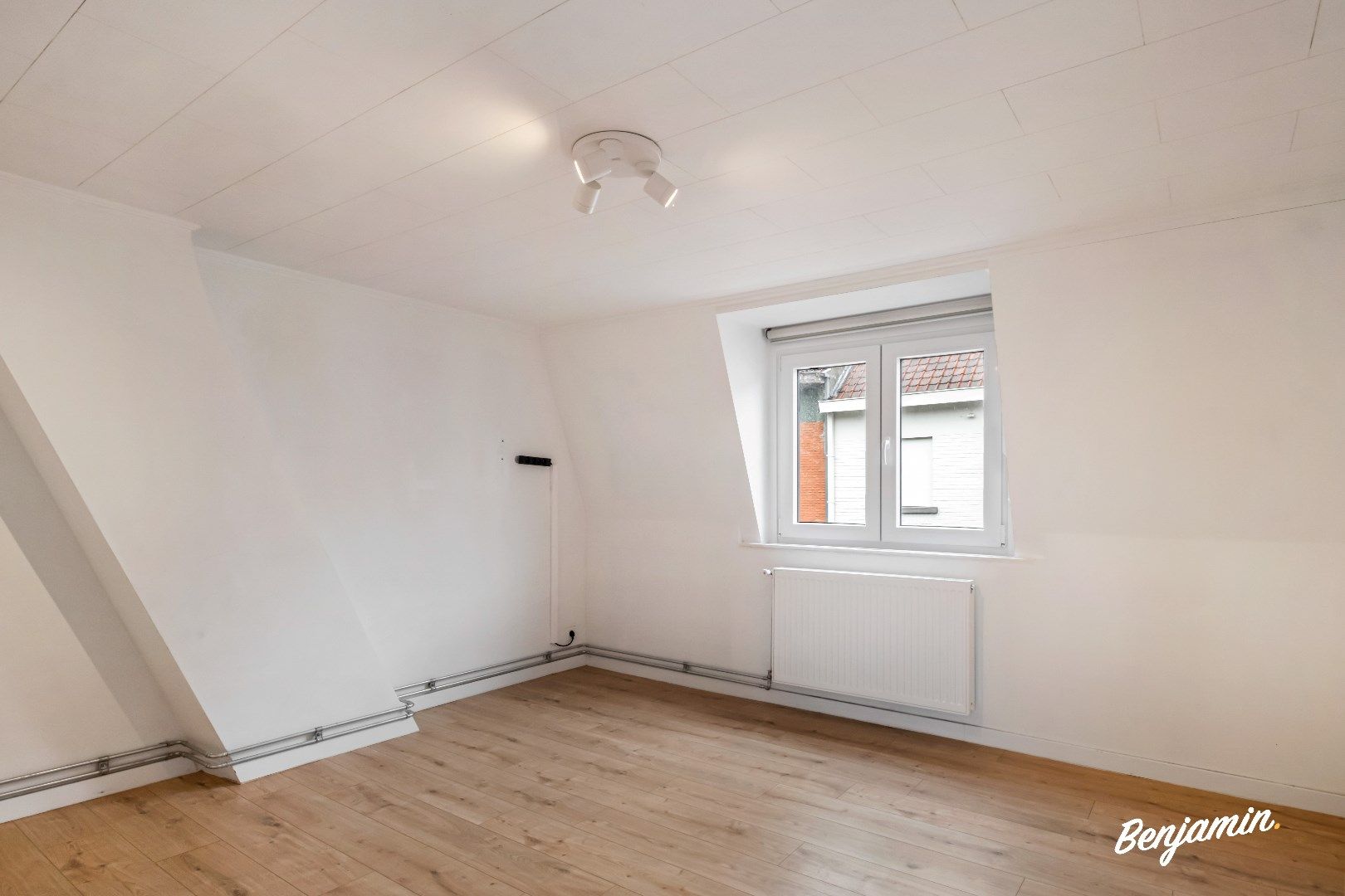 Rijwoning met 3 slaapkamers, garage en tuin in Moorsele foto 15