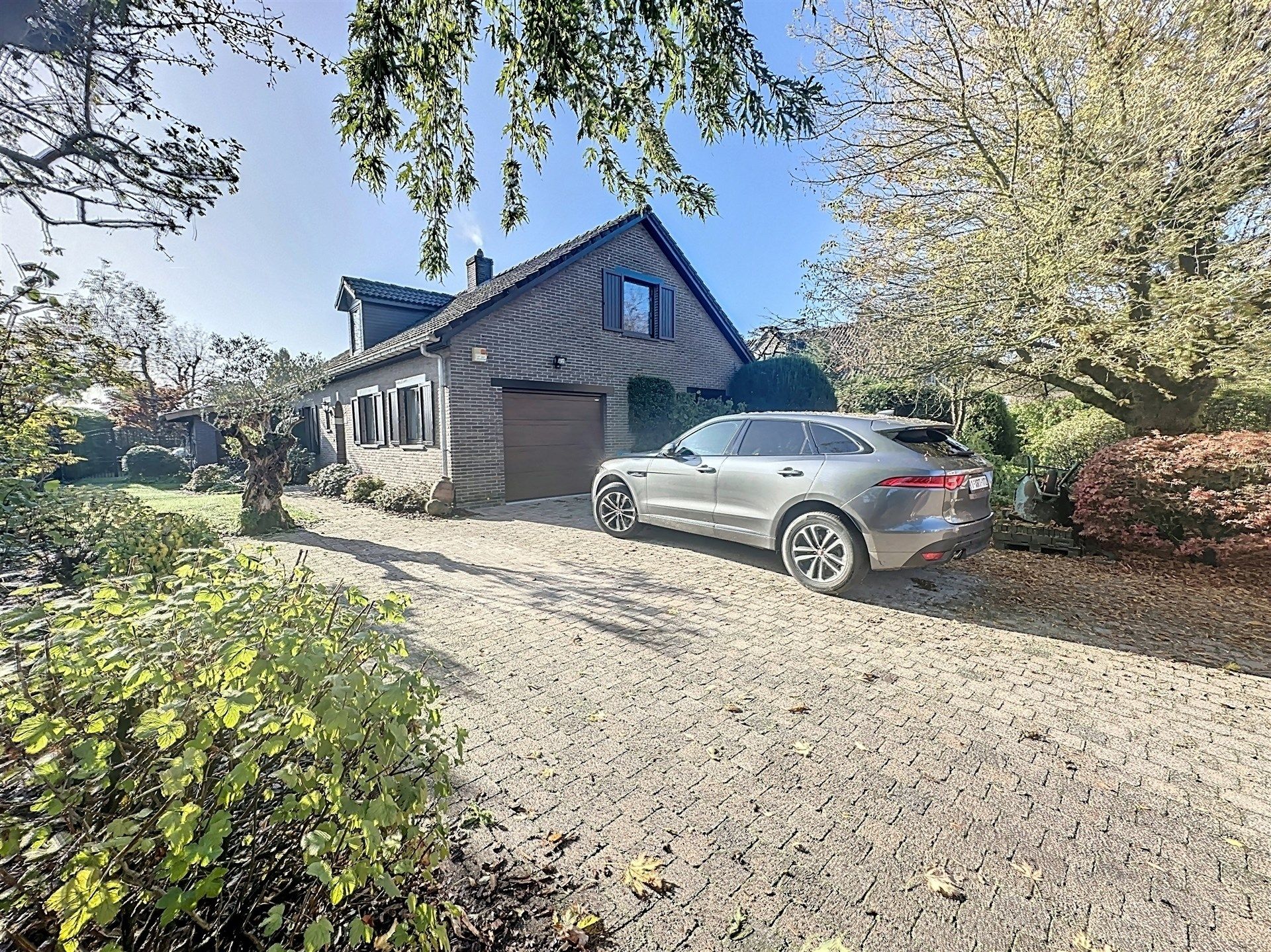 Instapklare open bebouwing met 4 slaapkamers en garage  op perceel van  896m² foto 21