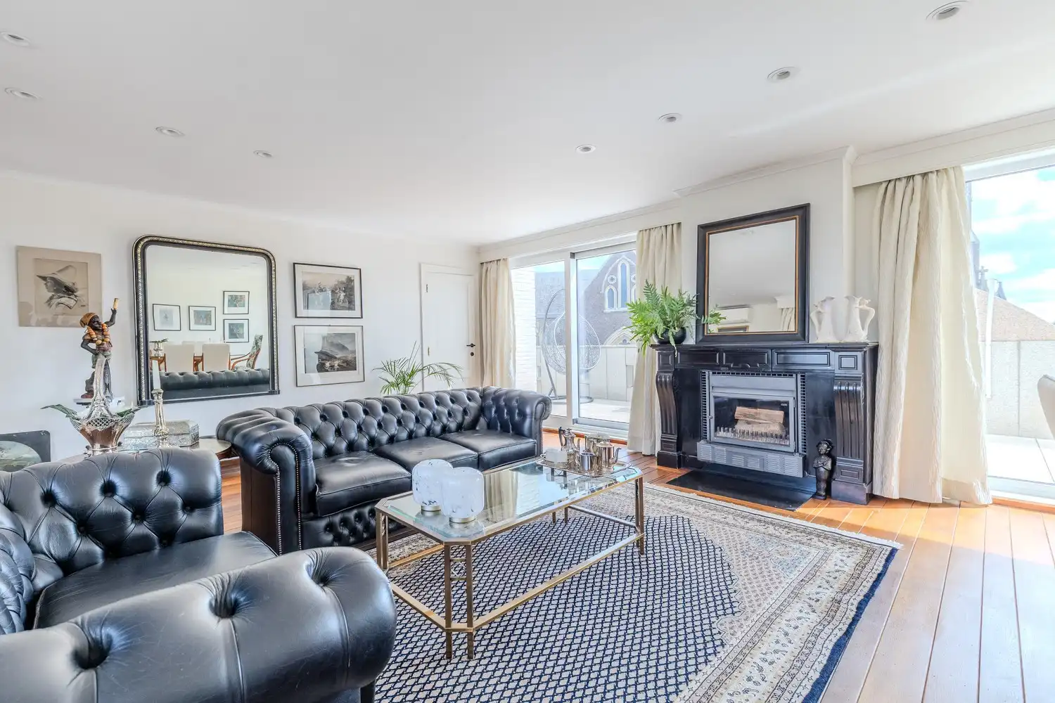 Ruim penthouse in centrum Lanaken met 3 slaapkamers en panoramisch uitzicht foto 5