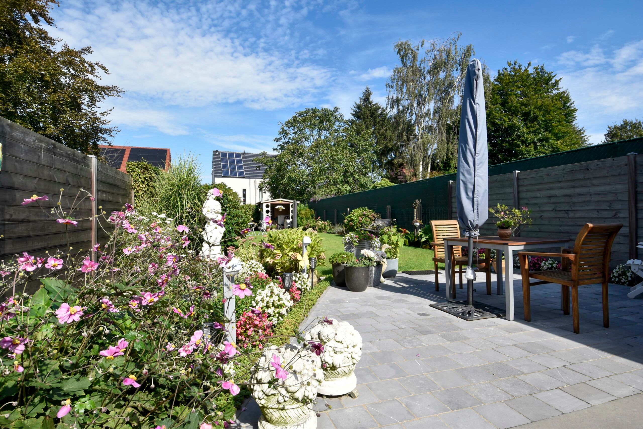 Woning met 3 slaapkamers en mooie tuin in Belsele foto 2