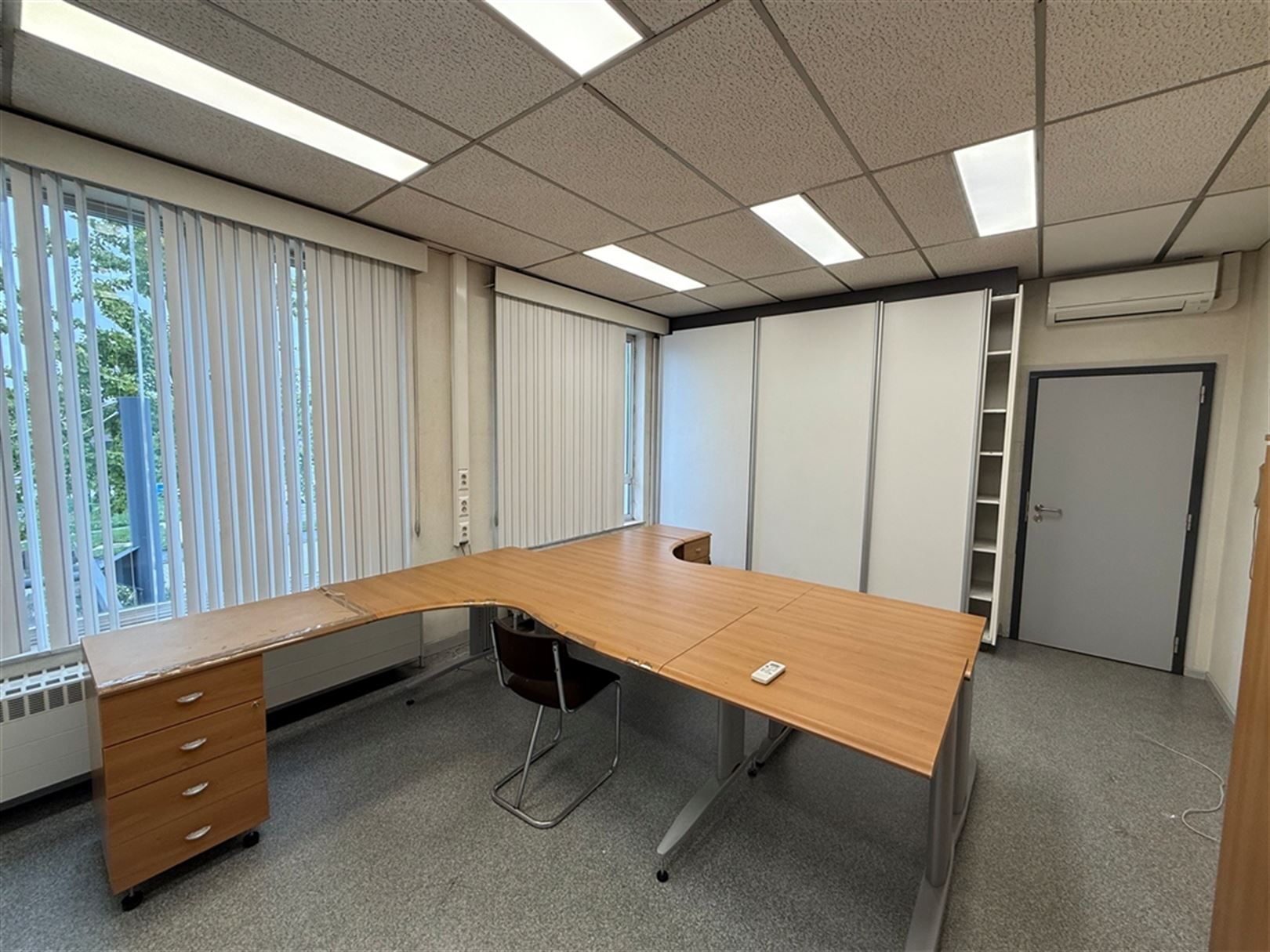 Bedrijfssite op zichtlocatie Bilzen-Hoeselt foto 9