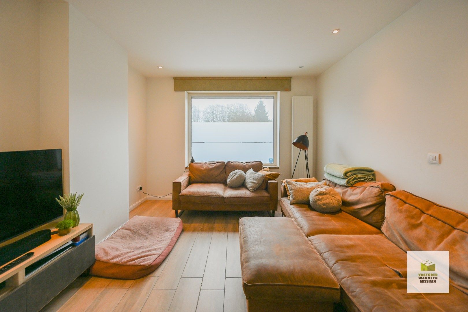 Instapklare woning met 3 slaapkamers (4 mogelijk) en tuin en landelijk uitzicht foto 4