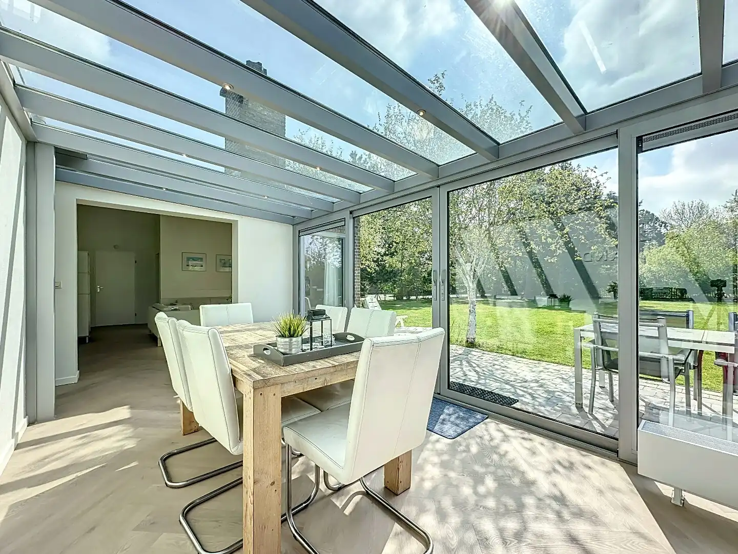 Sfeervolle recreatiewoning in het Zwindorp , Retranchement. foto 16