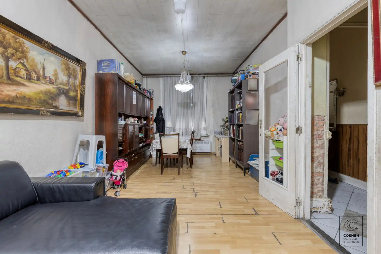 Te renoveren herenwoning met een bewoonbare oppervlakte van 248m² op een TOPlocatie in hartje Zurenborg! foto 5