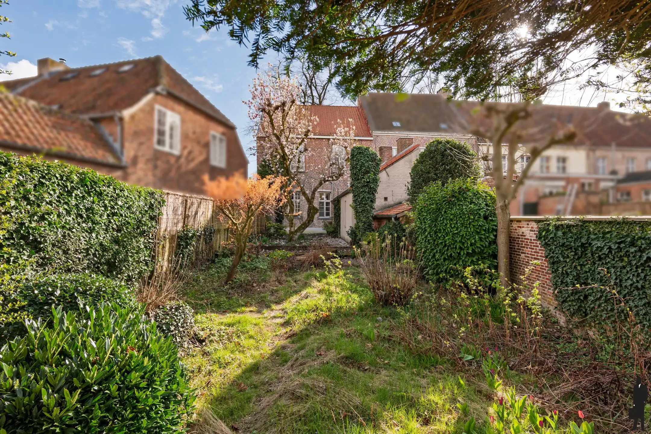 Charmante stadswoning in het Turnhoutse Begijnhof met tuin foto 16