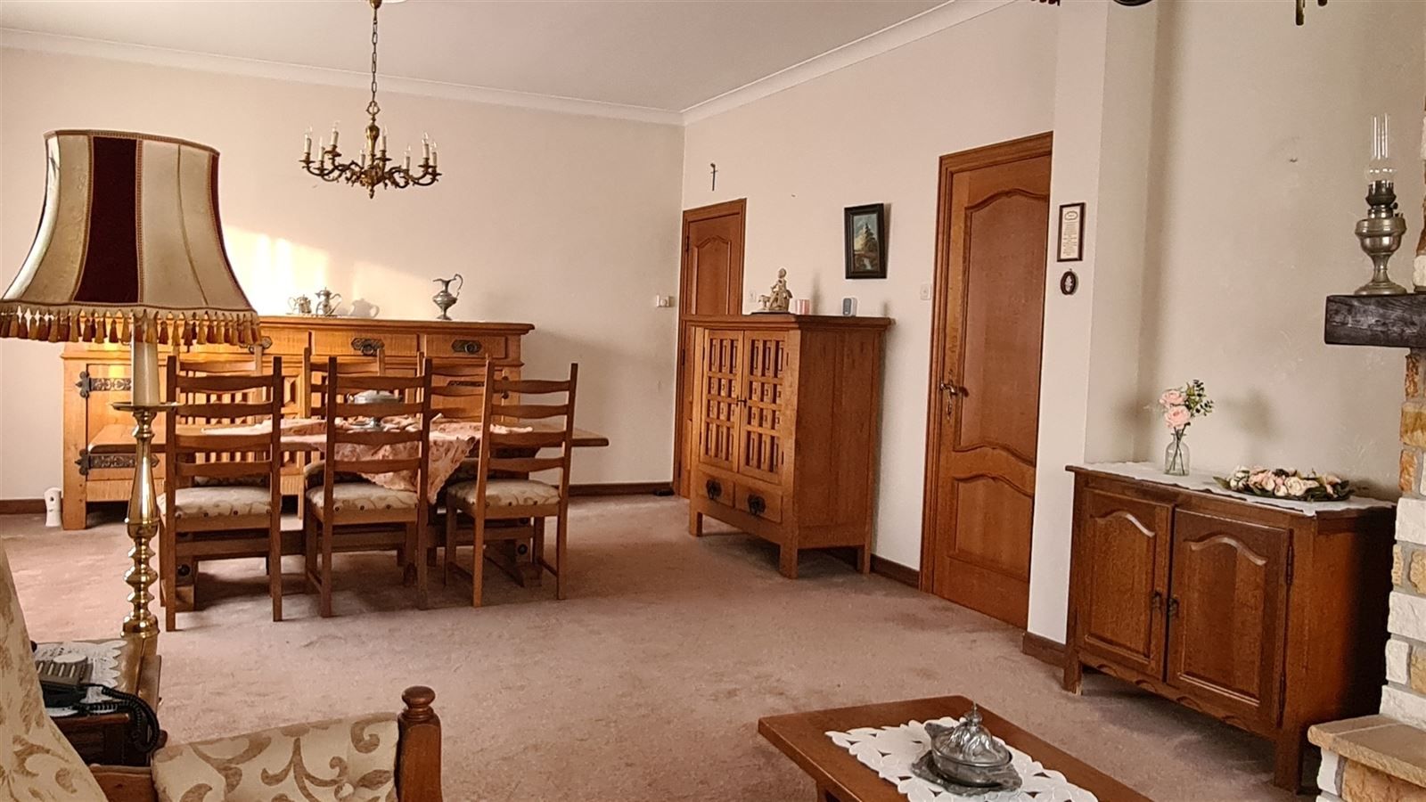 Ruime woning met tal van mogelijkheden en veel lichtinval! foto 7