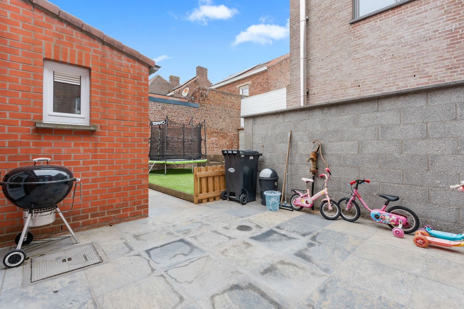 Instapklare woning met 3 slaapkamers en tuin in het gezellige Mesen foto 15