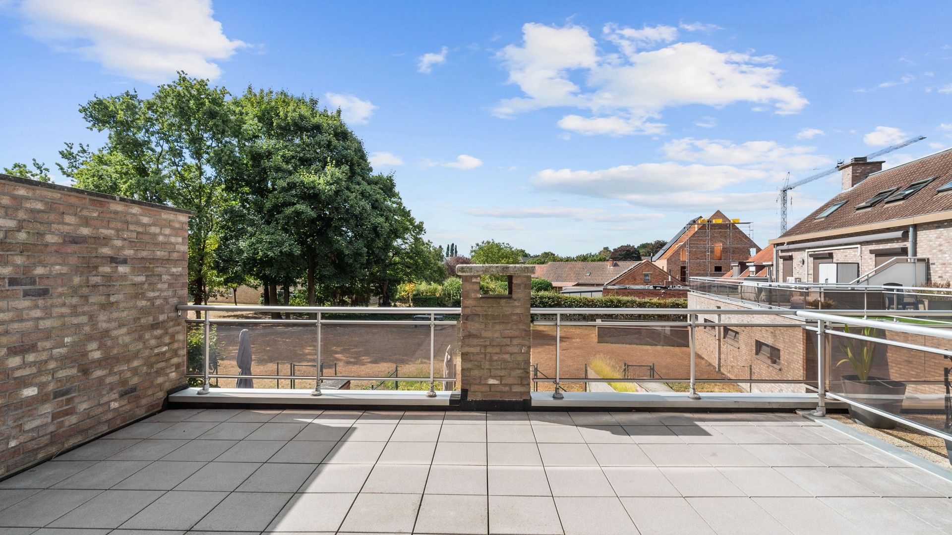 Energiezuinig appartement met ruim terras (ca. 32m²) gelegen in de Banneuxwijk te Hasselt foto 10