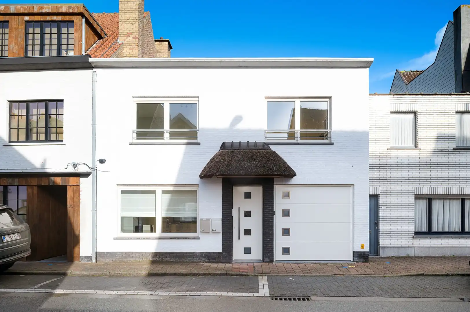 Charmante woning te koop centraal gelegen in Oud-Knokke vlakbij het centrum. foto {{pictureIndex}}