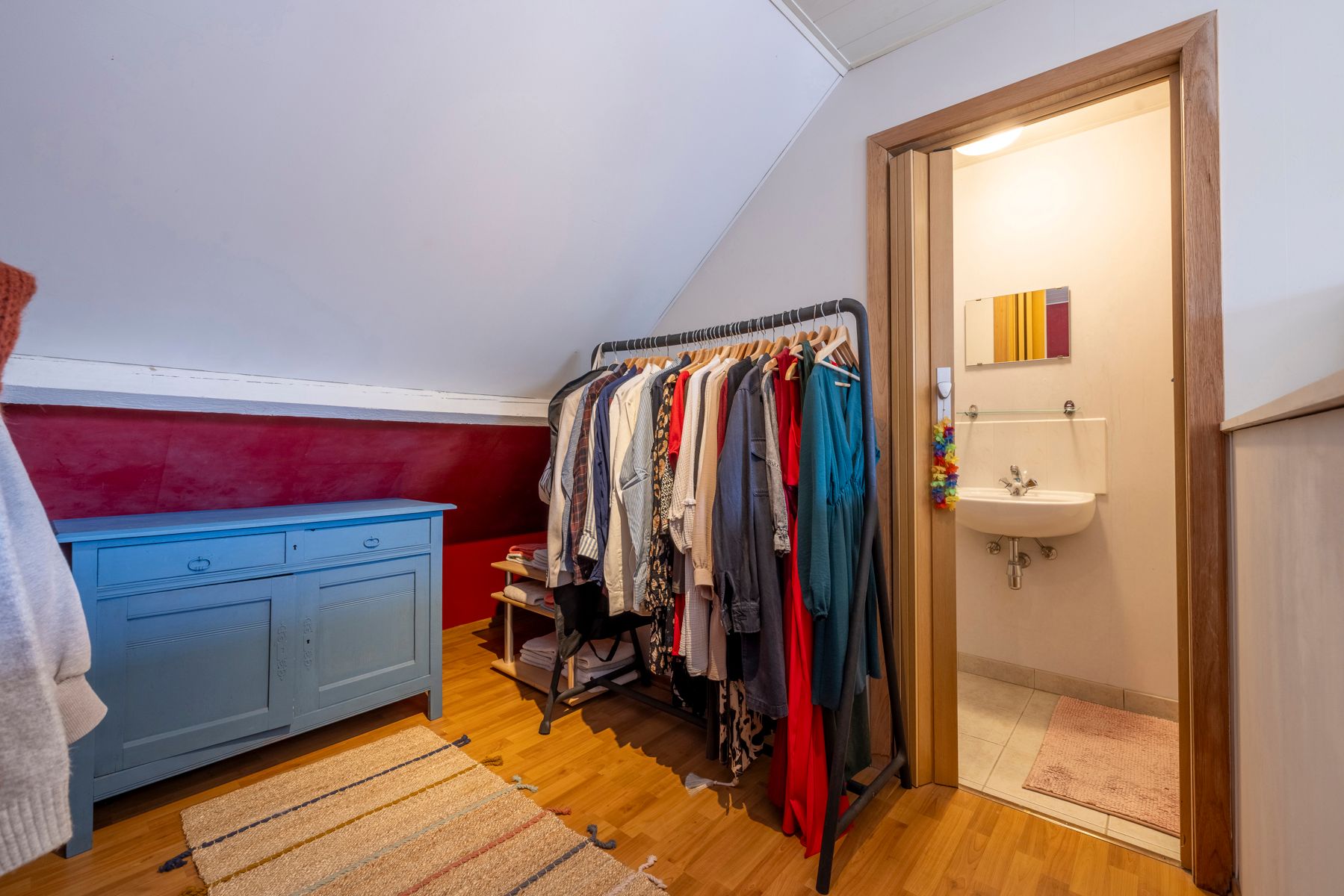 Woning met 3 slaapkamers en tuintje nabij het UZ Gent! foto 11