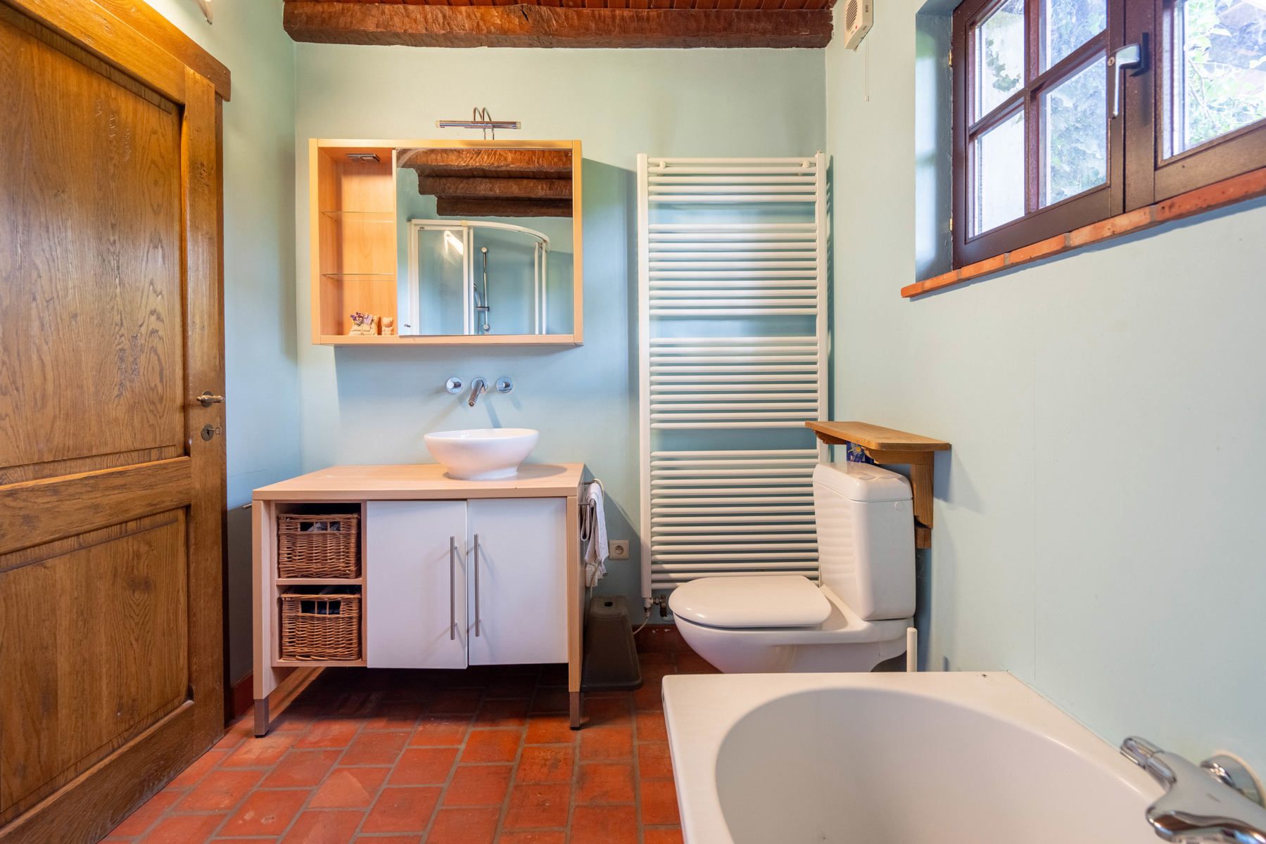 Unieke hoeve op domein van 1,5 ha – pure rust en natuurbeleving in het groen foto 11