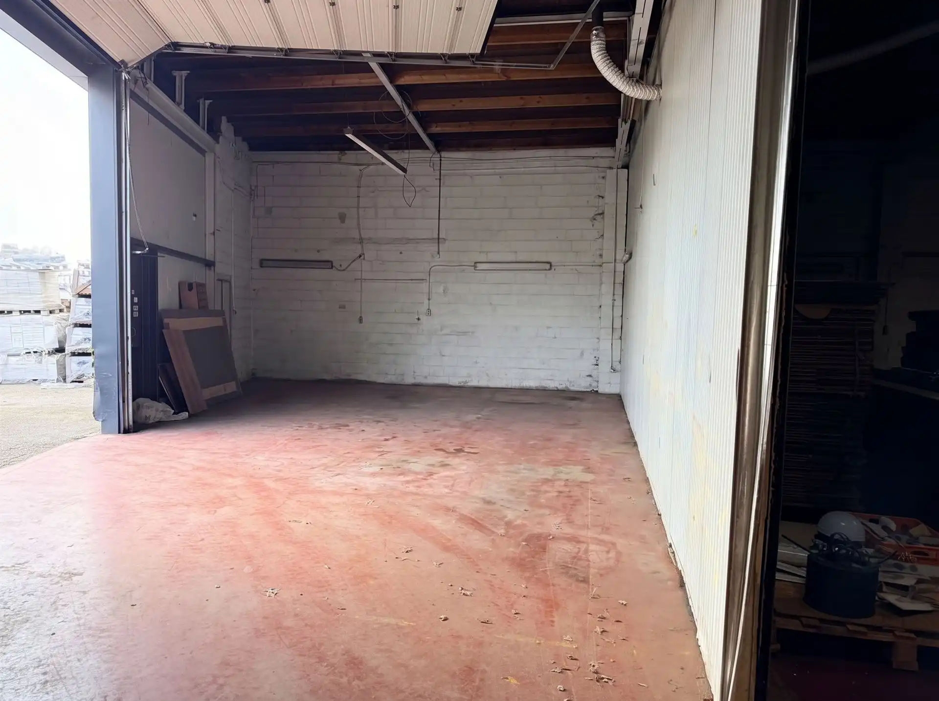 Loods te huur foto 2