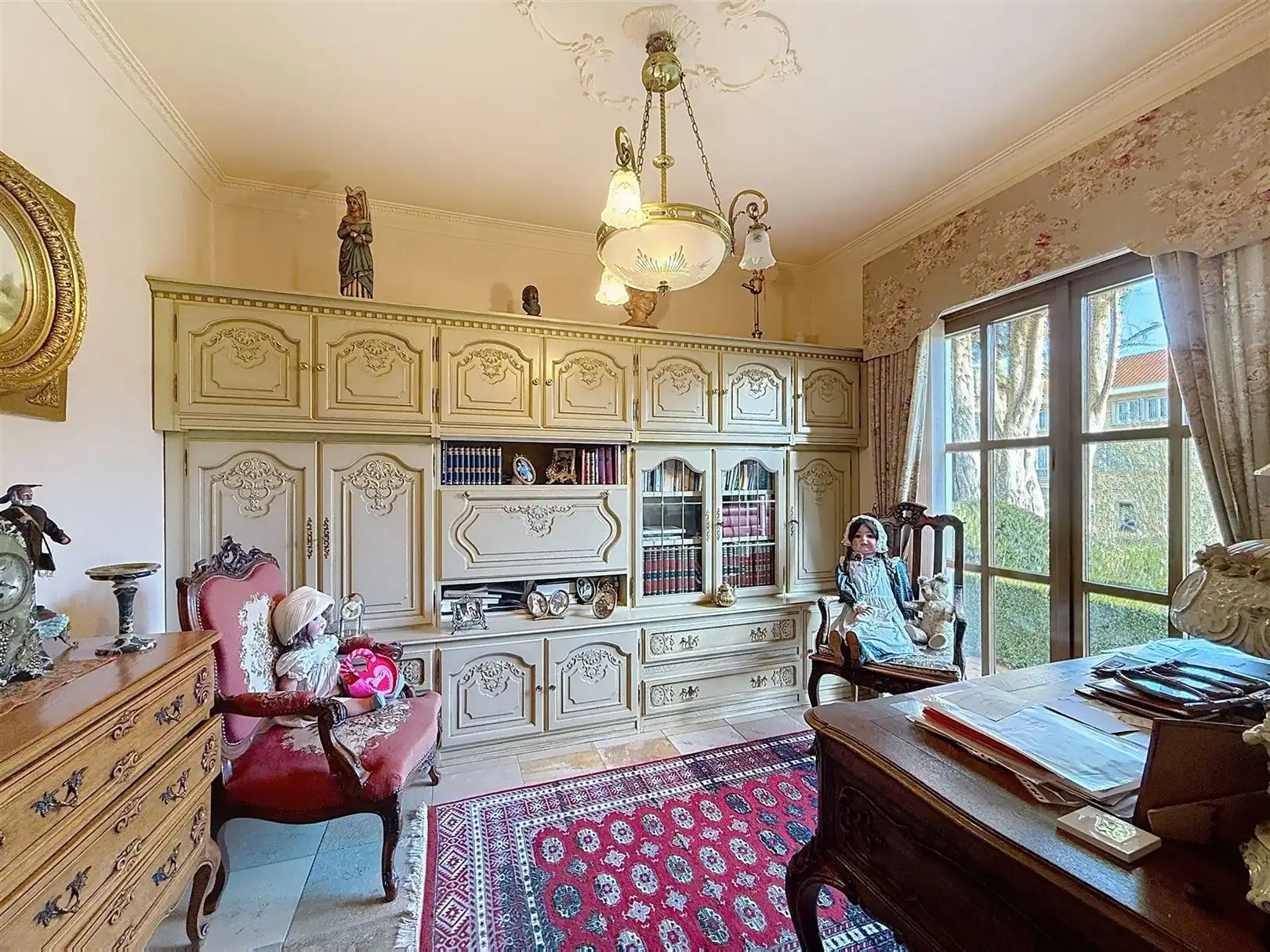 Op te frissen villa, 3/4 slpks + zolder, tuin en garages foto 8