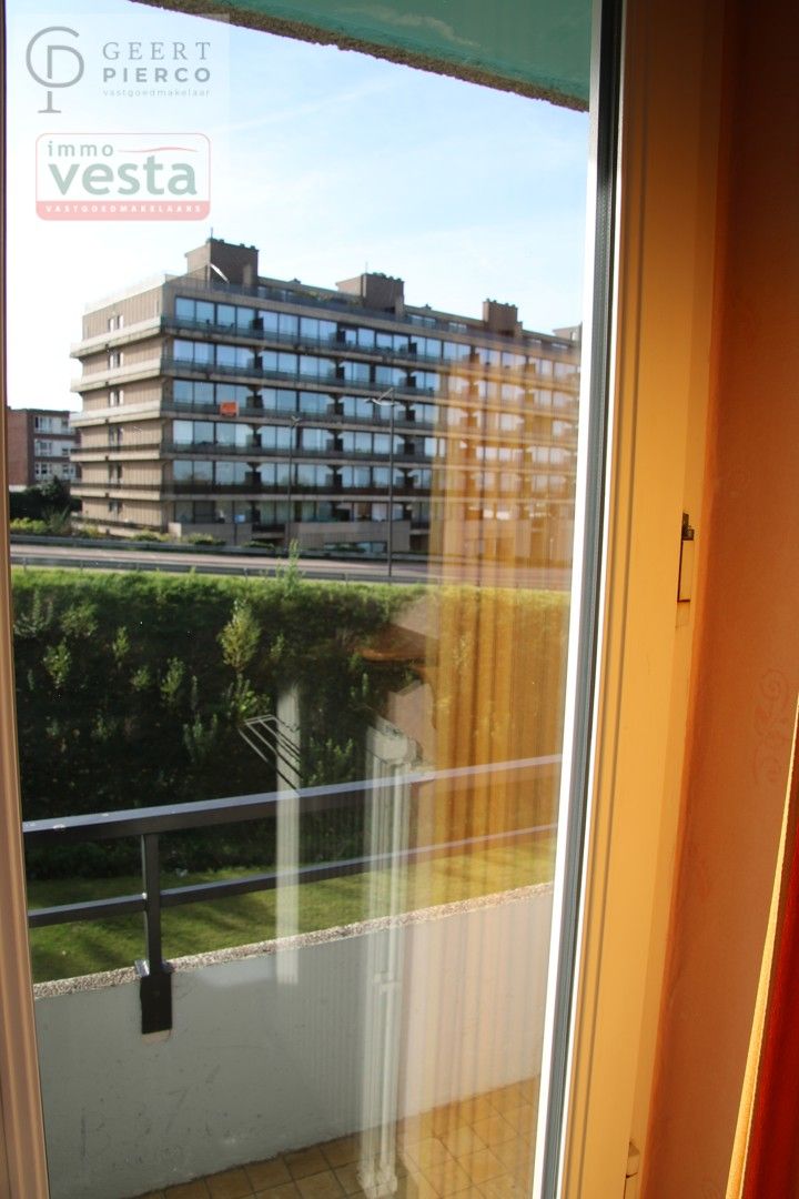 Gezellig appartement gelegen in het commercieel centrum van Landen foto 9