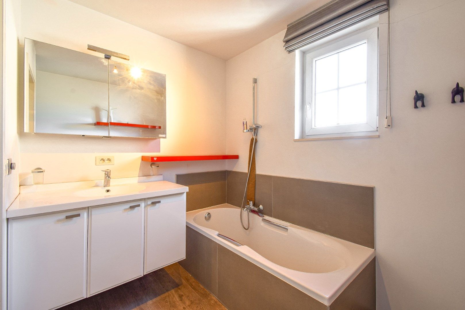 Instapklare woning met zonnige achtertuin op rustige en landelijke ligging te Bovekerke foto 15