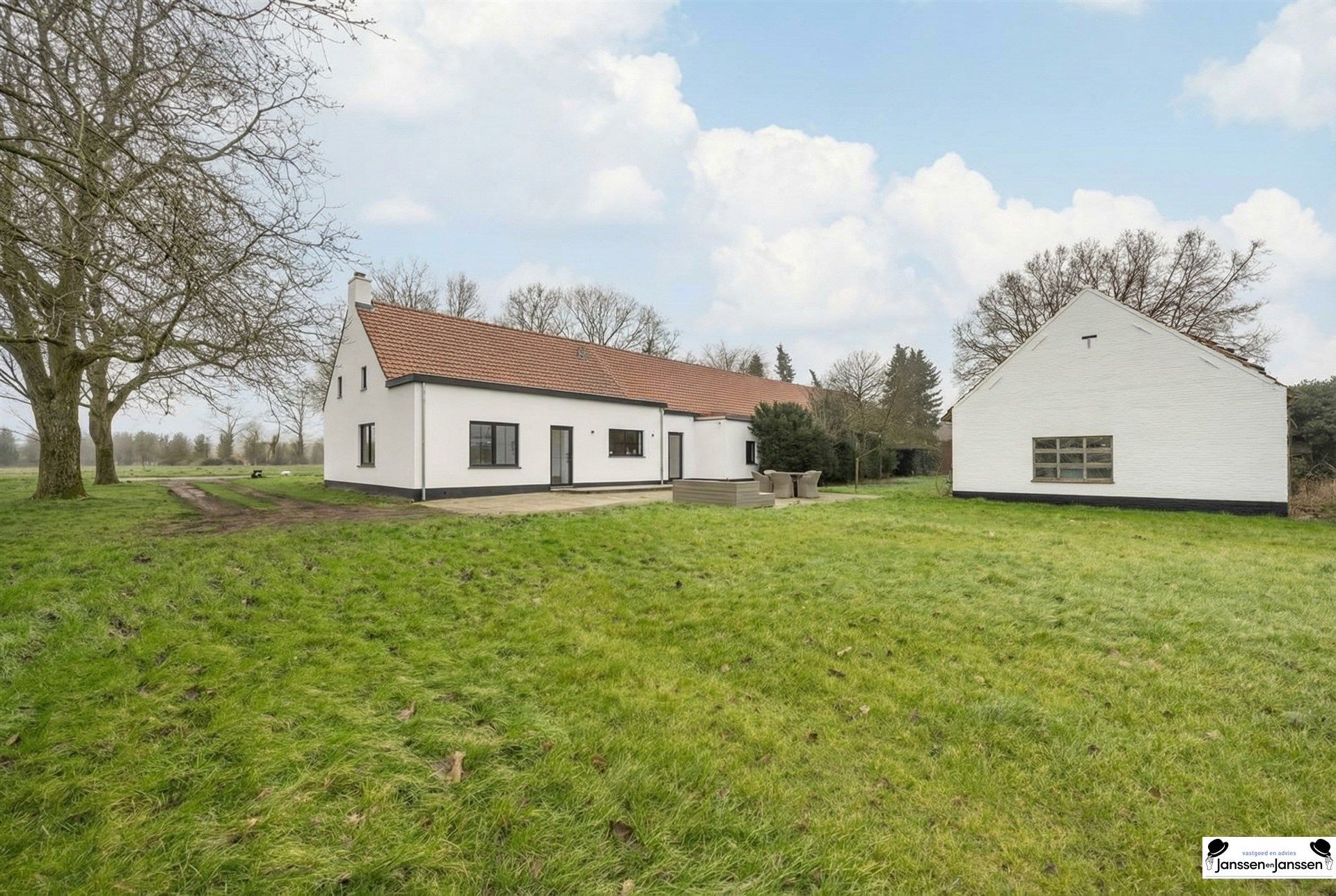 Charmante Gerenoveerde Hoeve met luxe afwerking en Modern comfort foto 24