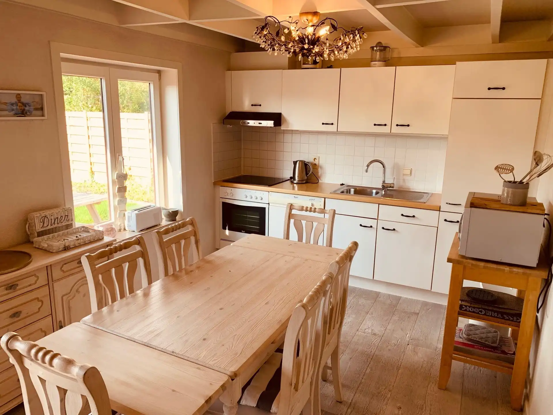 Charmante gerenoveerde visserswoning met zongerichte tuin en open zicht op de polders 🌾 foto 4