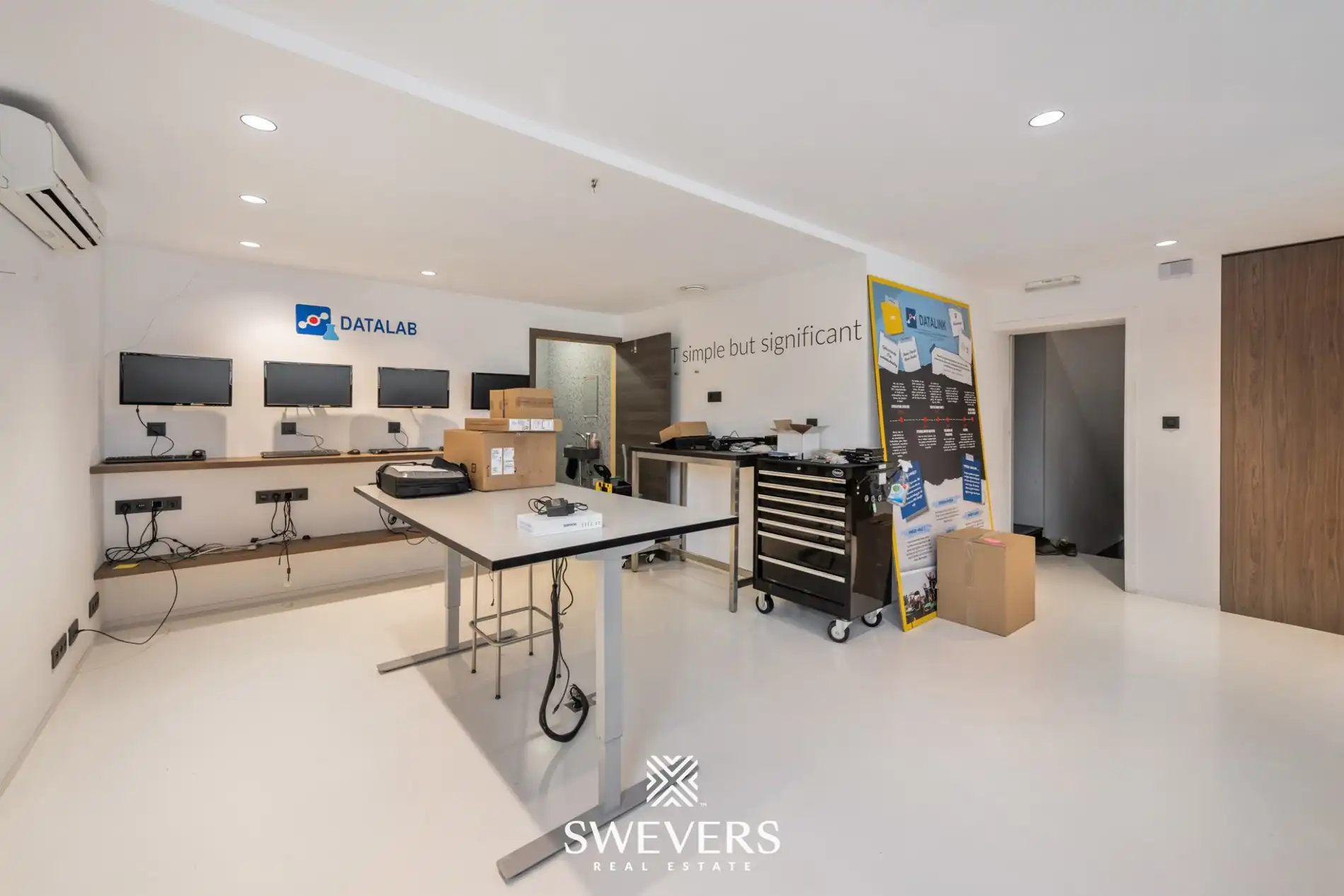 Commercieel pand met woonst op TOPlocatie in Diepenbeek foto 12