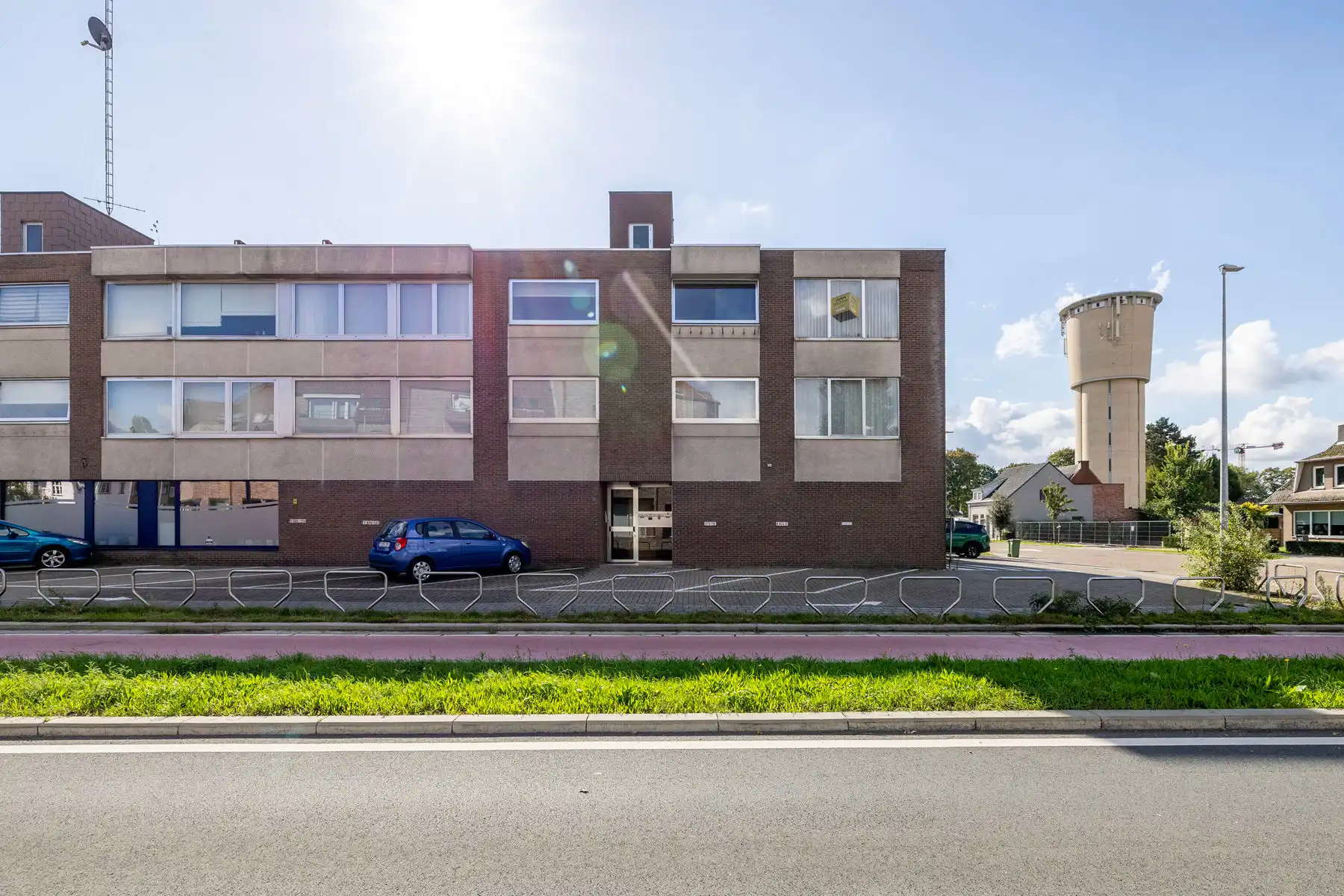 Ruim appartement met 3 slpks en ondergrondse staanplaats - centrum Mol foto 20