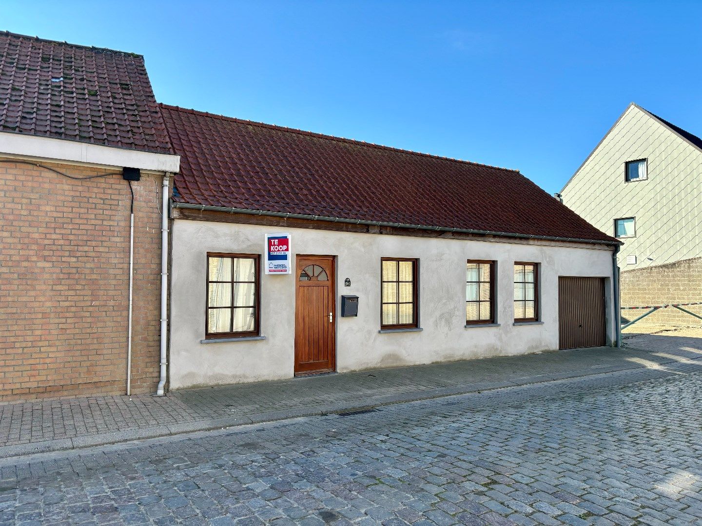 KNUSSE WONING MET 3 SLPKS EN GROTE GARAGE OP 20MIN. VAN DE KUST foto 2