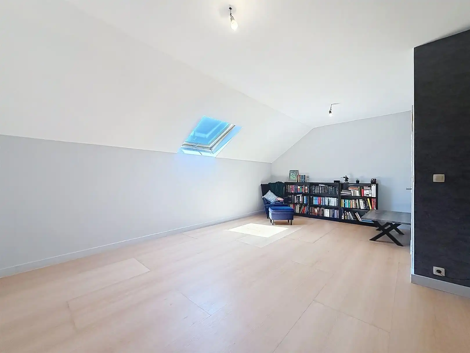 Instapklare woning met 3 slpks, tuin - 01a 78ca  foto 48