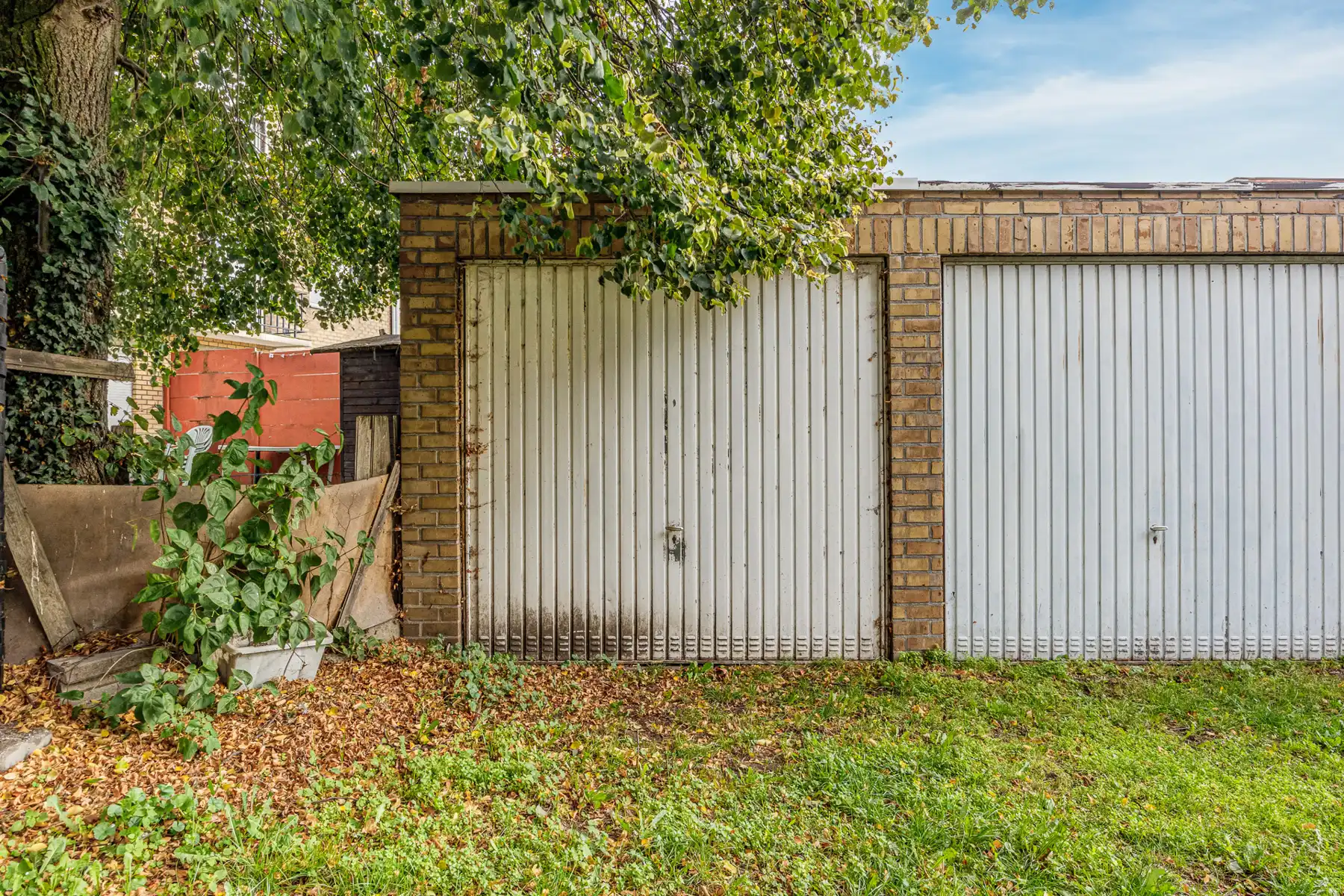 Gelijkvloersappartement met 2 slaapkamers, tuin en garagebox foto 16