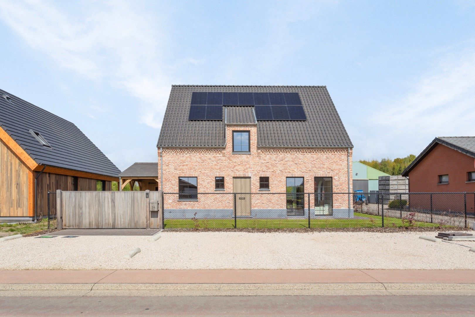 Luxueuze nieuwbouw met 3 grote slpks, dressing en zonnepanelen foto 30