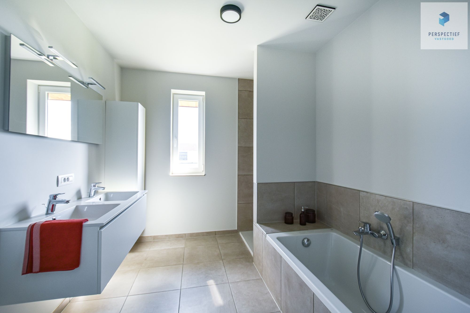 Landelijk gelegen NIEUWBOUW woning met 5slpk langs het kanaal op 340 m² - LOT 1 foto 19