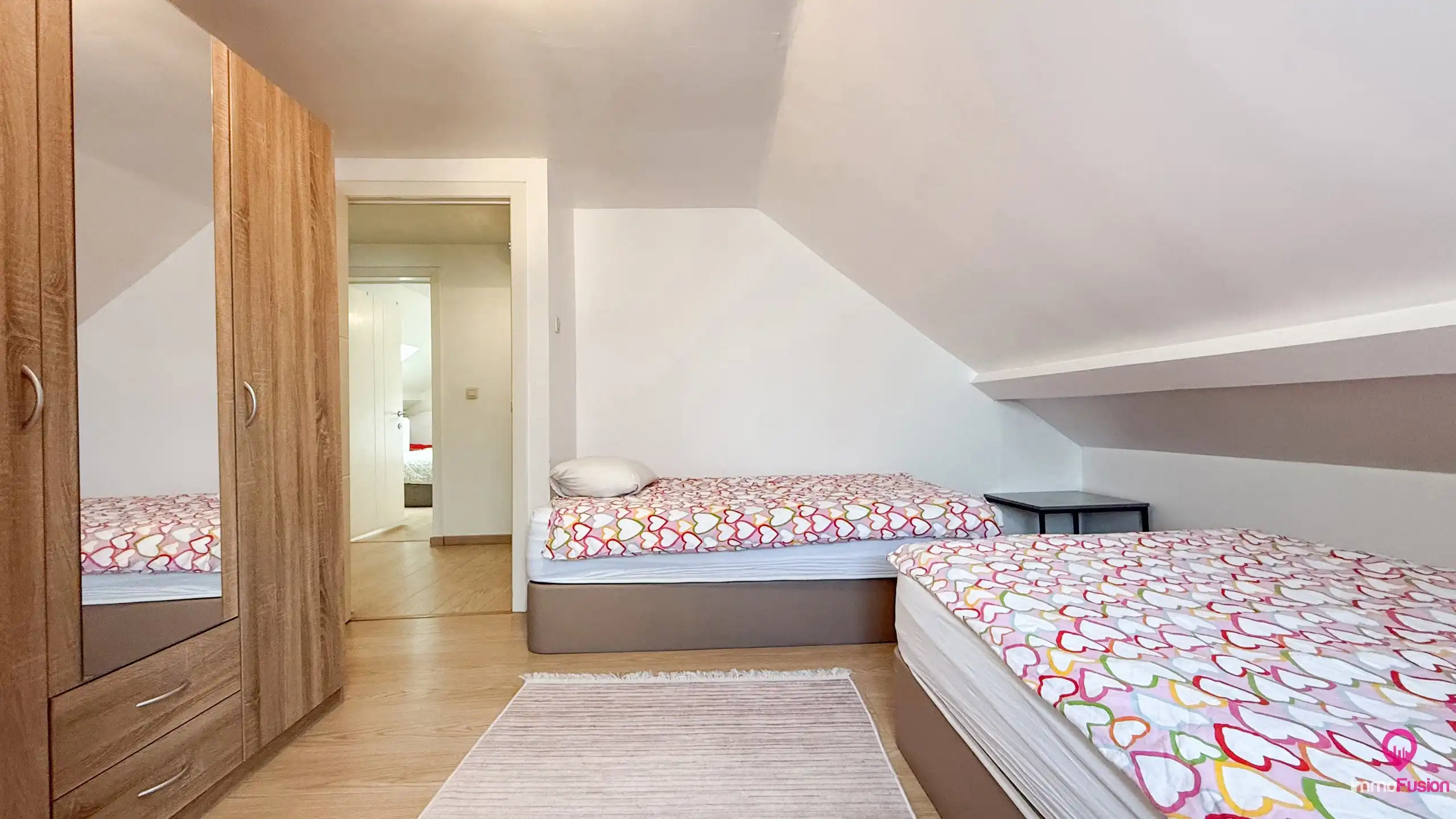 Instapklare vrijstaande woning met grote tuin in Berkenbos! foto 16