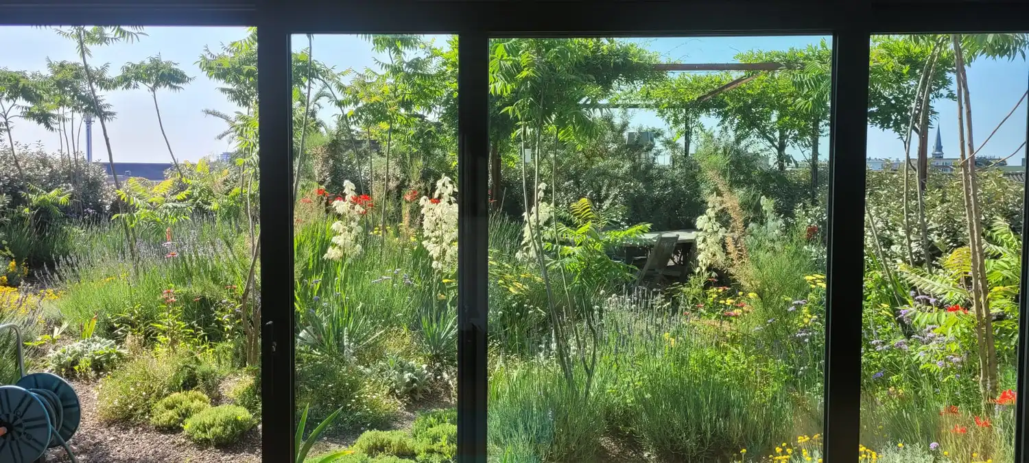 Uitzonderlijke loft 200m² + aangelegde daktuin, terras en 2 optionele garages in rustig, groen woonerf op de grens Borgerhout/Antwerpen foto 38