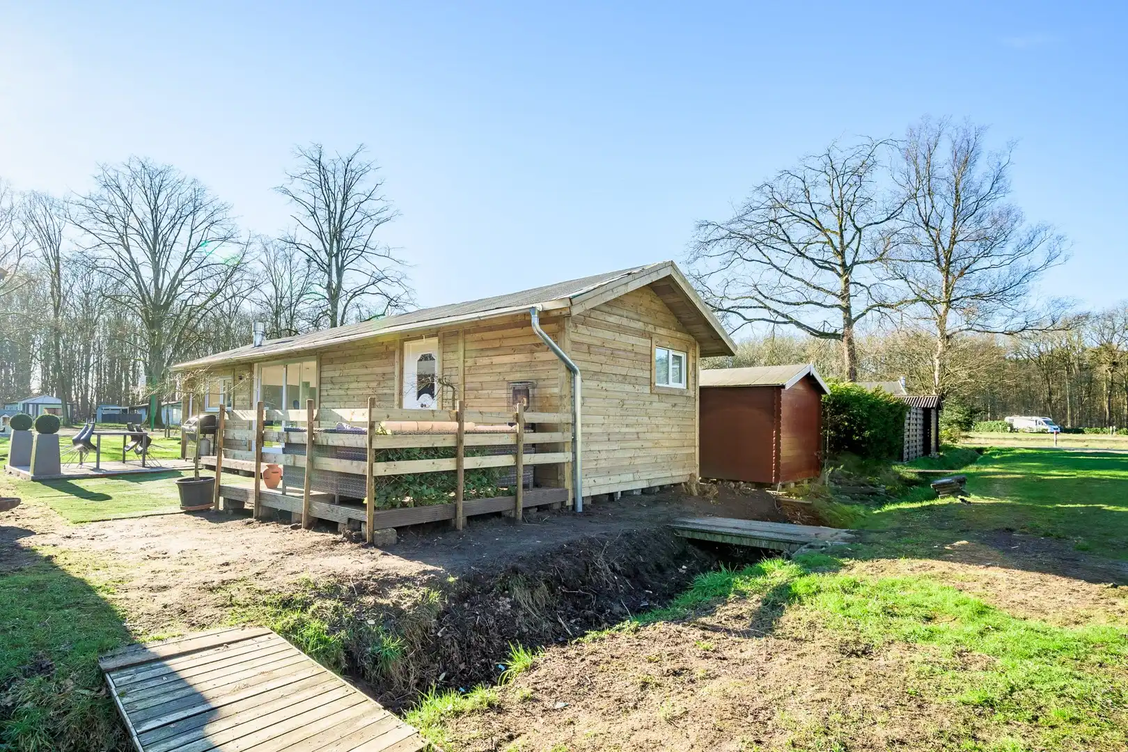 Gerenoveerd Buitenverblijf/bungalow Brecht! foto 16