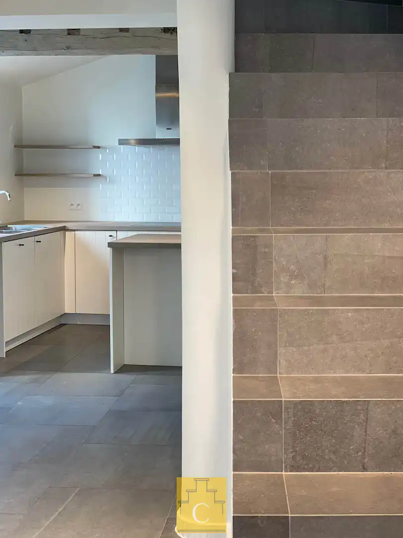 Breedhuis met historische cachet, karaktergevel, patio en fietsenpoortje foto 17