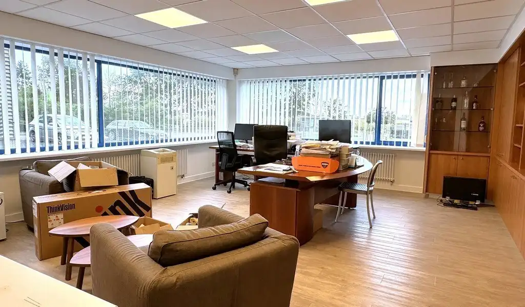 Bedrijfspand te huur in Gontrode Heirweg in Merelbeke-Melle foto 9