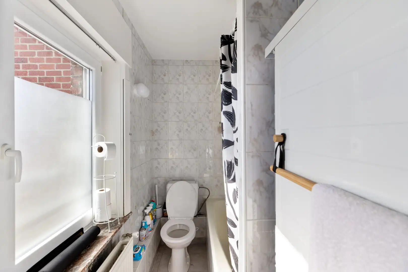 Uitstekend onderhouden opbrengsteigendom met 7 instapklare appartementen en 2 garages in het centrum van Izegem foto 28