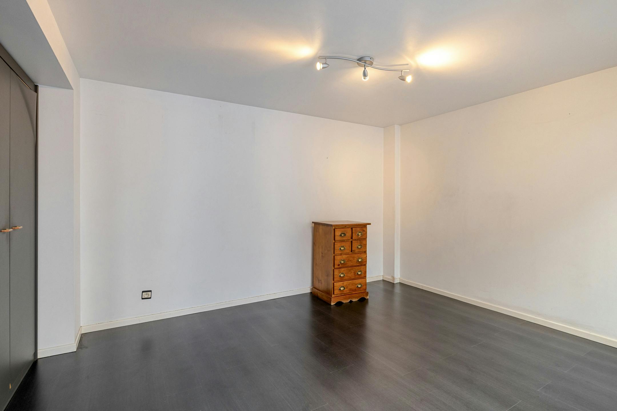 Gelijkvloers appartement te koop in Kapellen! foto 12
