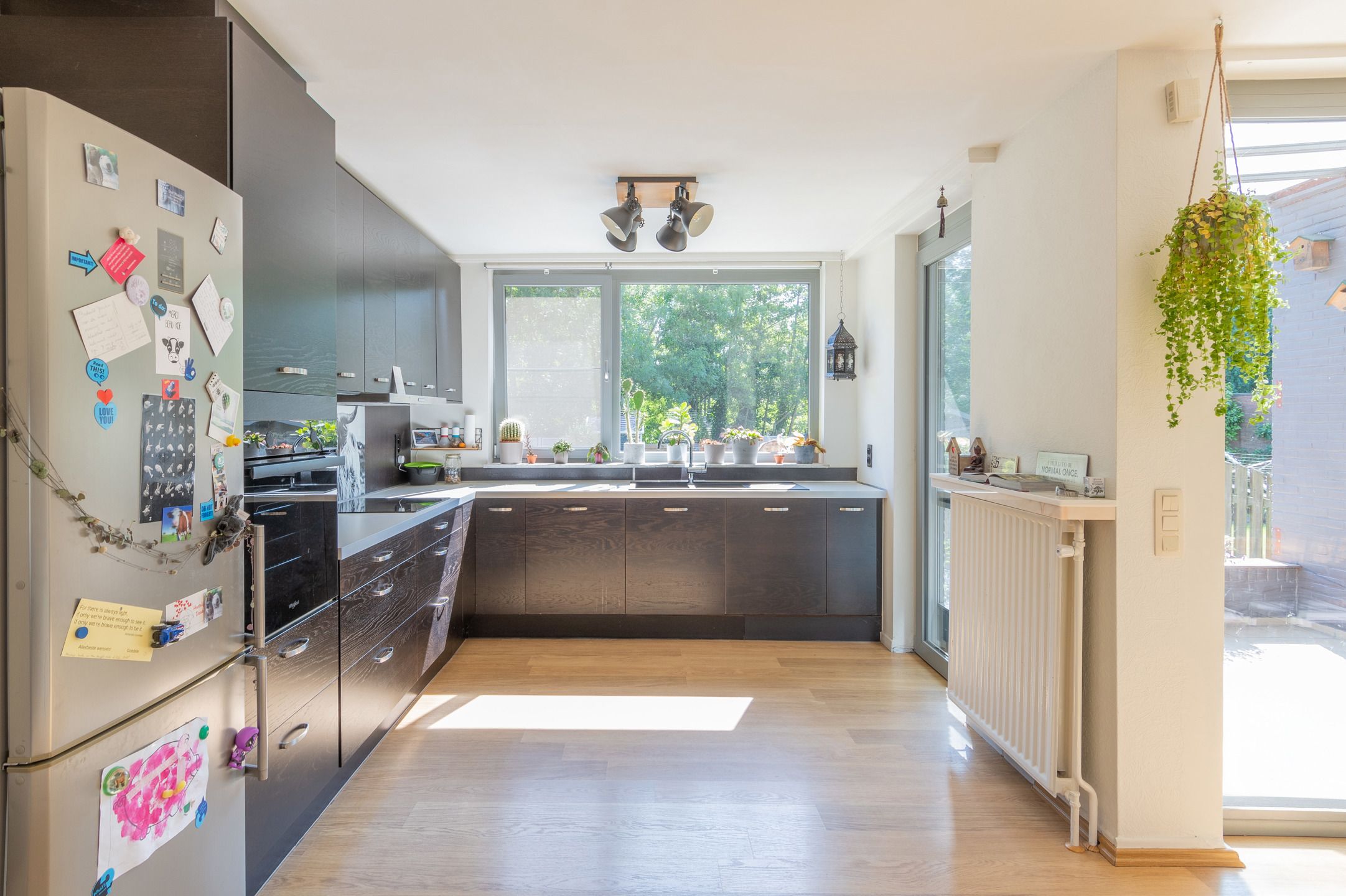 Gezellige instapklare gezinswoning met uitweg & garage foto 10