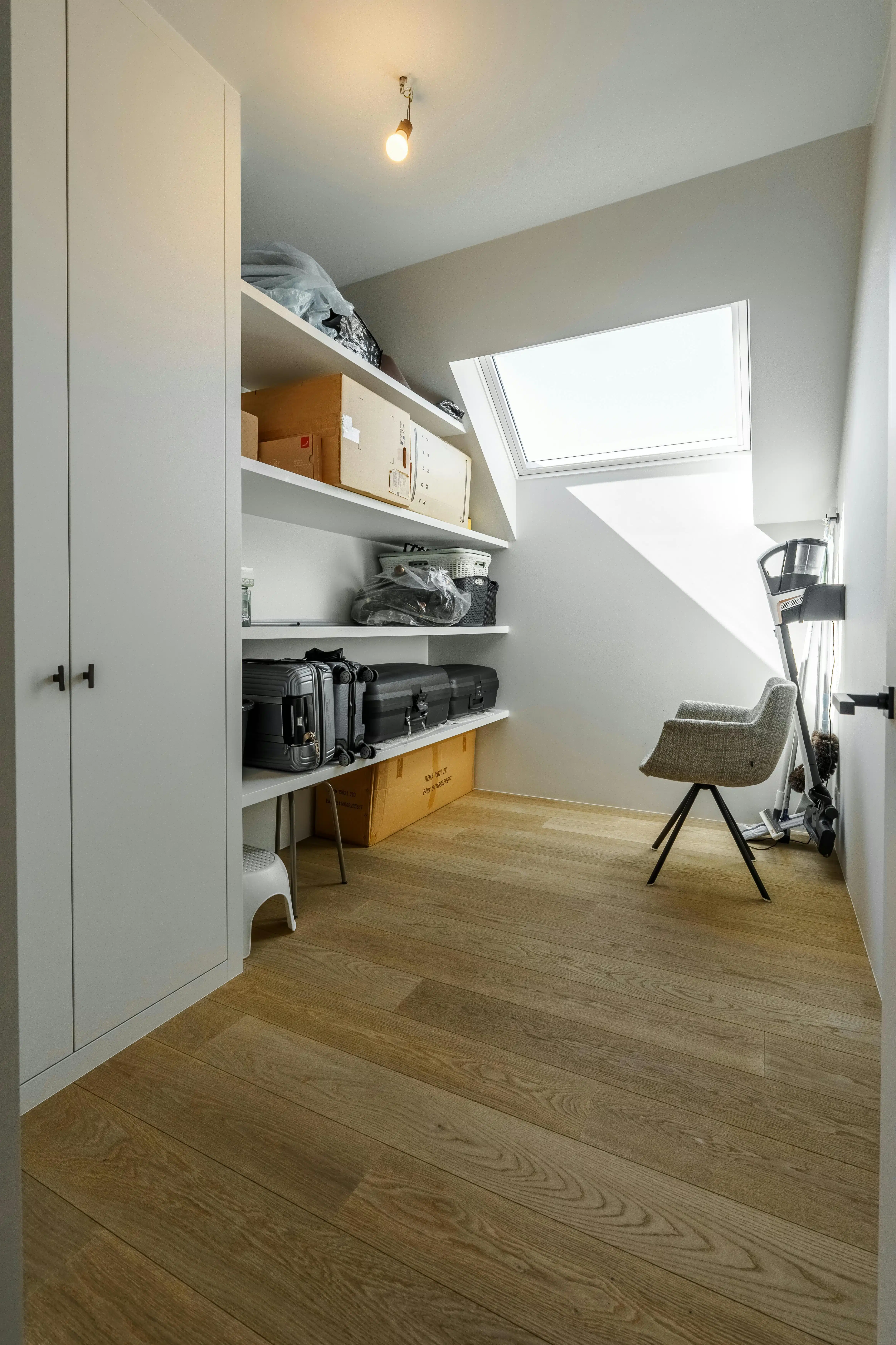 Exclusief Wonen: moderne, landelijke villa met mooi uitzicht foto 35