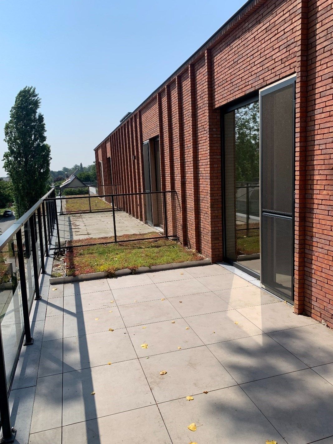 1-slpk app met terrassen en parkeerplaats foto 9