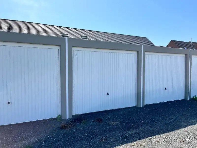Halfopen woning met 3 slaapkamers en garage foto 6