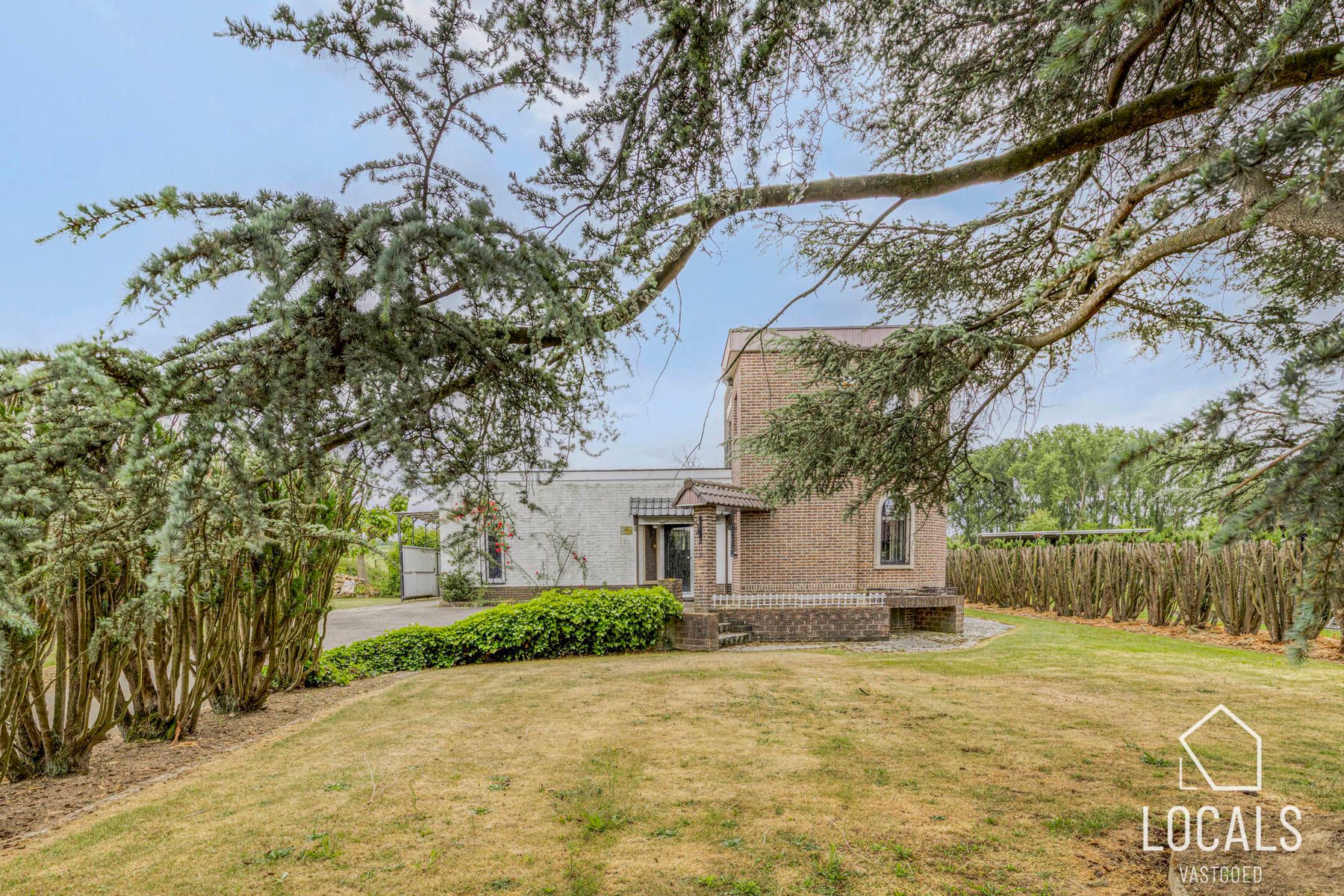 Hoofdfoto van de publicatie: Villa op groot, zuidgericht perceel in Wambeek (Ternat)