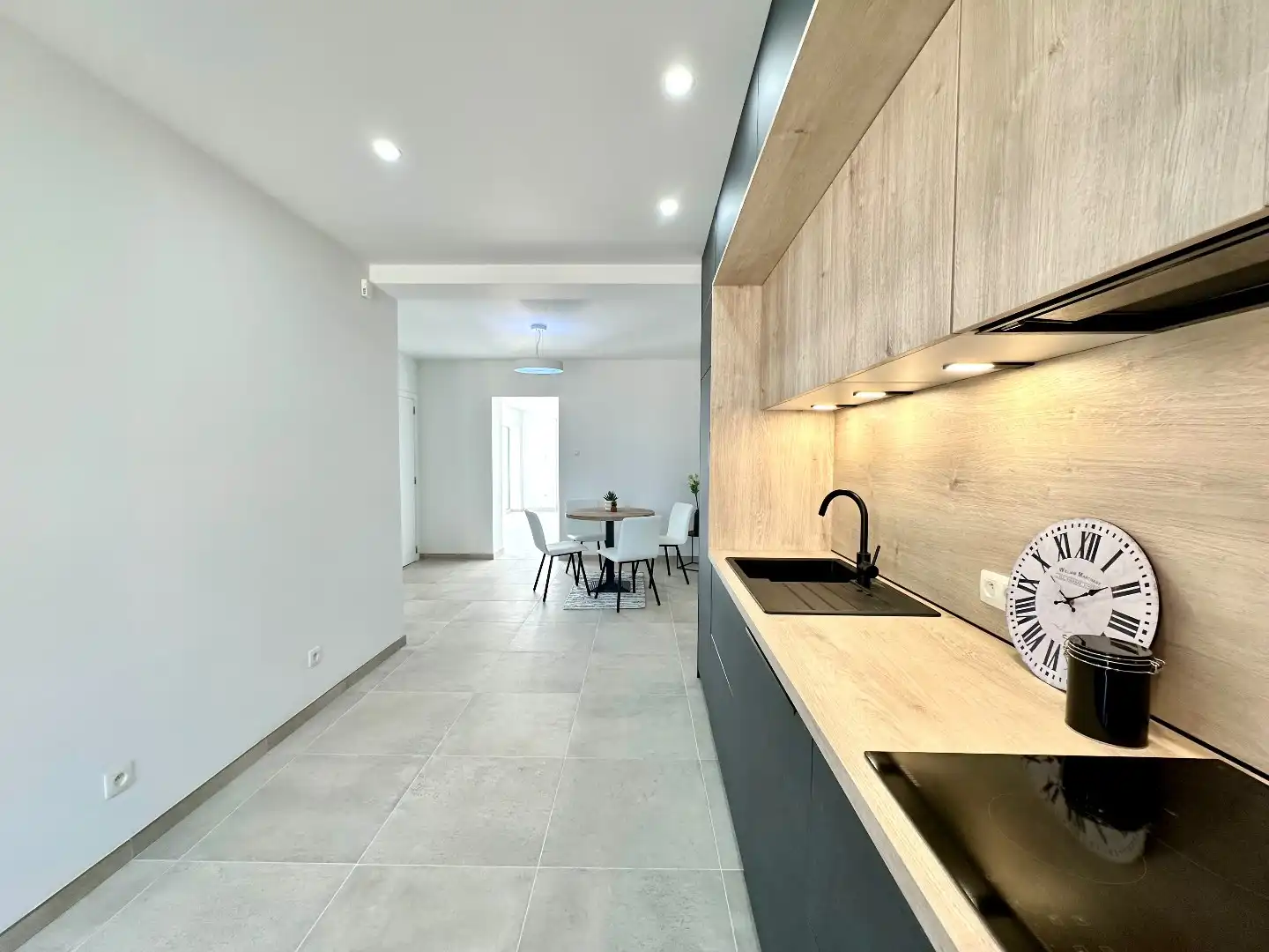 Prachtig gerenoveerde woning met 3 slaapkamers te Heers foto 5