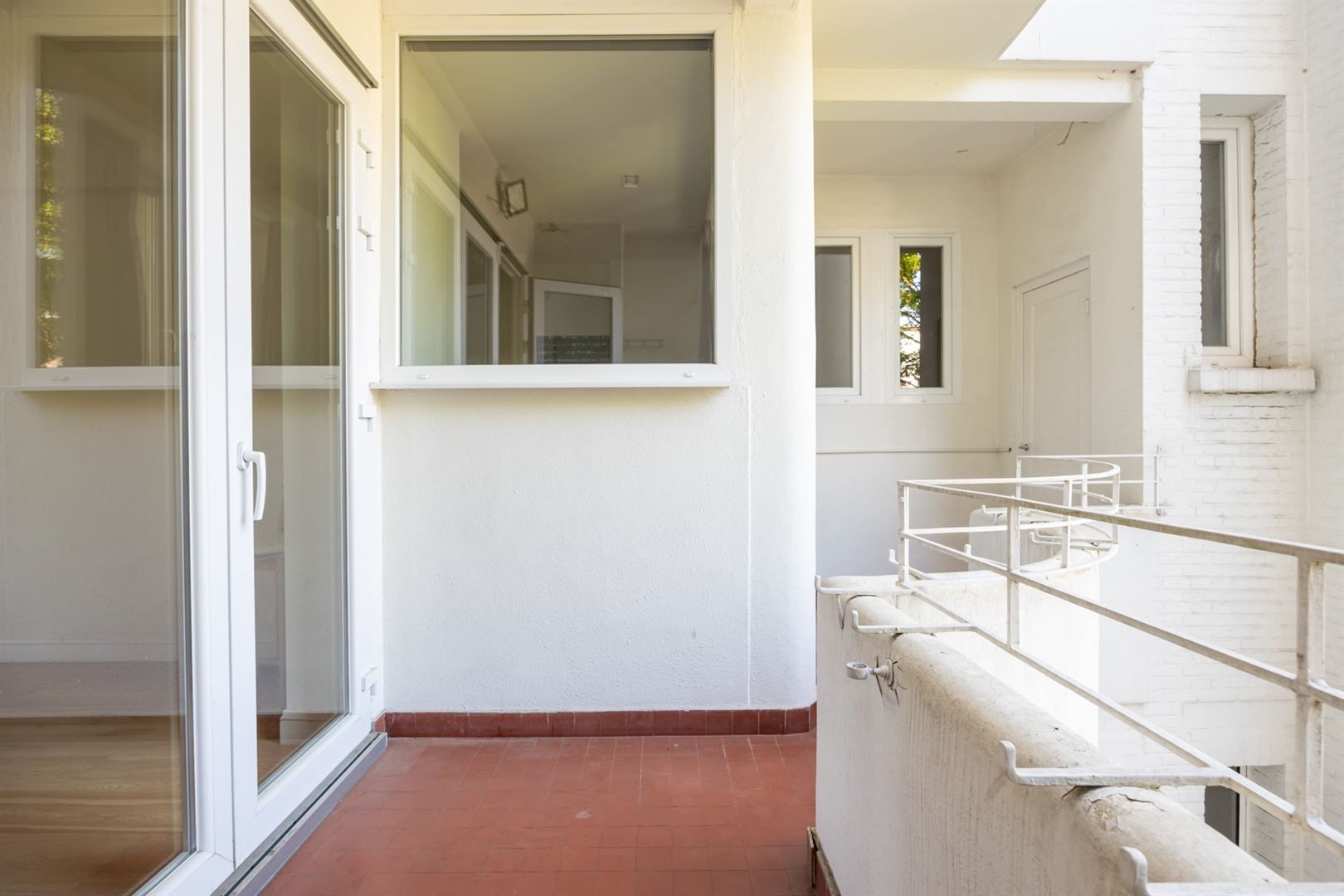 Zeer ruim appartement met 3 slaapkamers op TOP-locatie foto 8