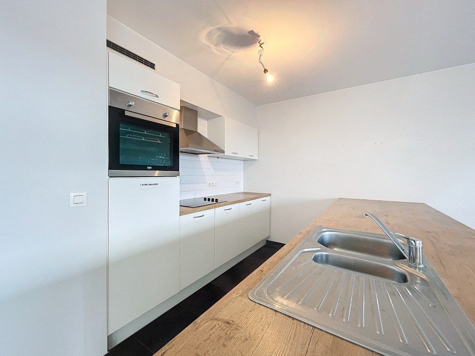 Volledig afgewerkt, instapklaar appartement met 2 slaapkamers én terras foto 5