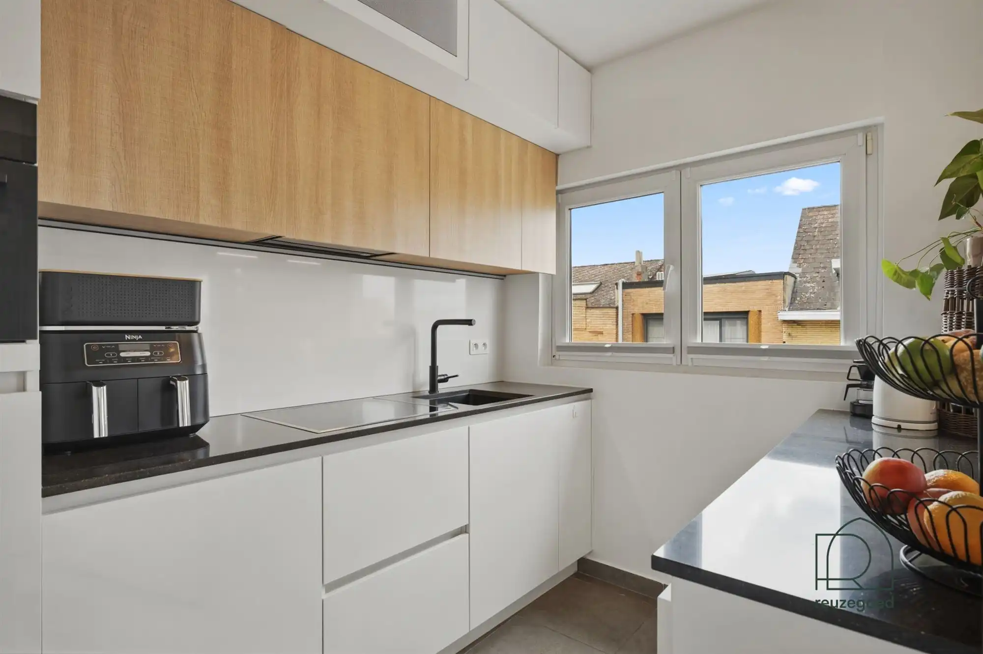 Leuk modern appartement met twee slaapkamers dichtbij centrum Mechelen foto 8