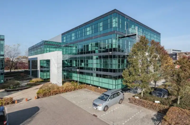 Moderne kantoorruimte te huur foto 3