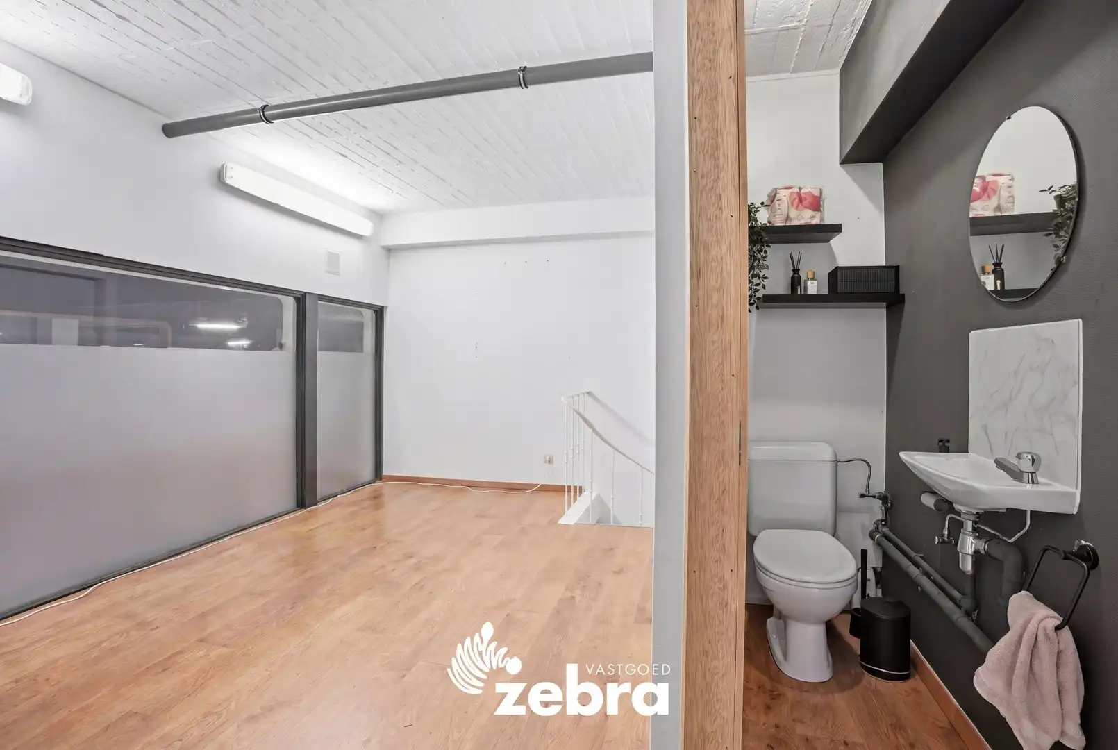 Handelspand met commerciële topligging in Roeselare! foto 7