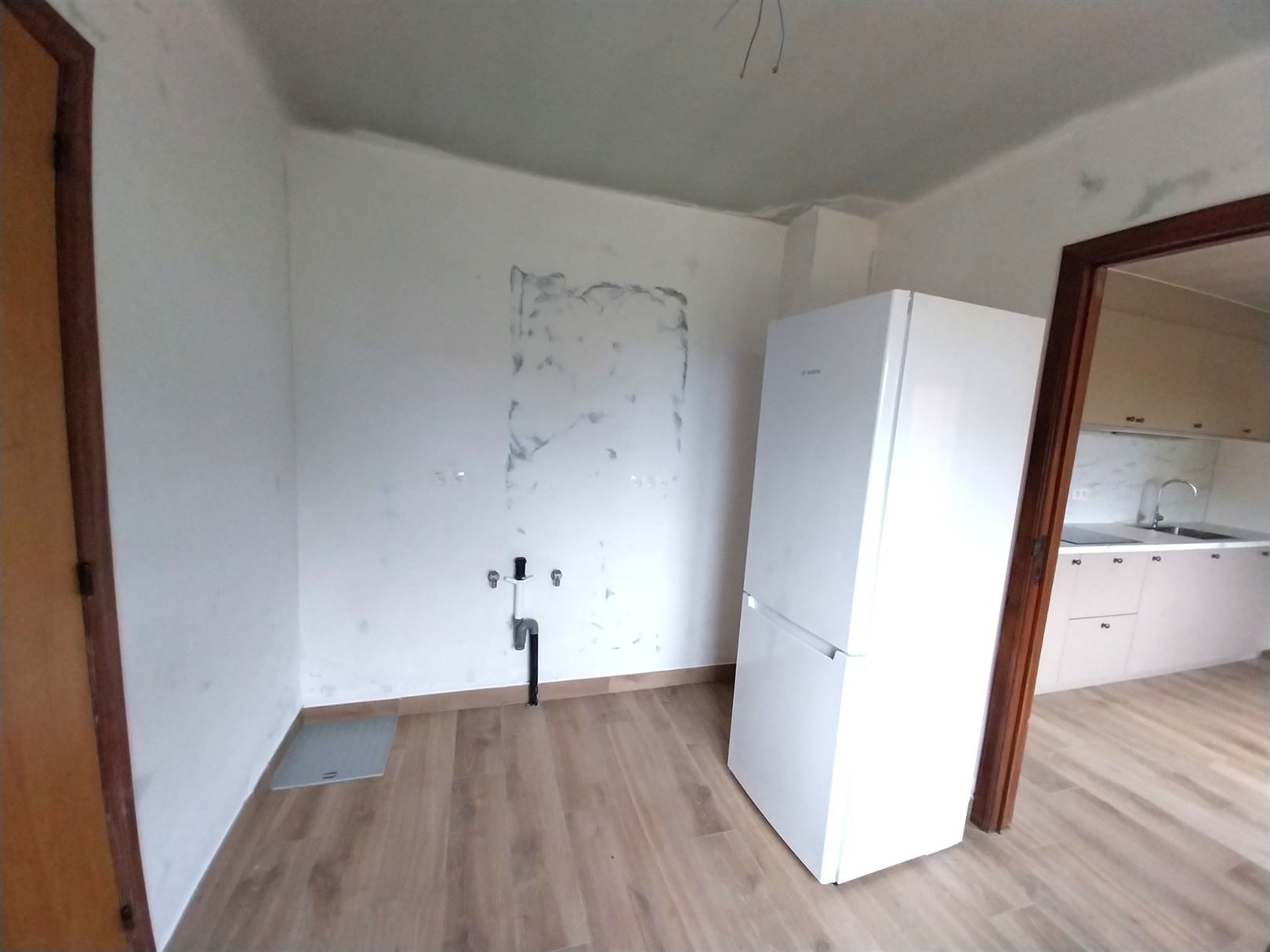 TE HUUR: gerenoveerde woning met 3 slaapkamers te Paal! foto 12